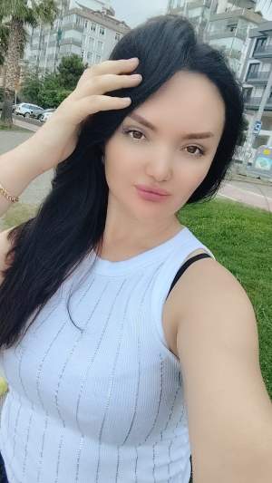 Yini Samsun Escort Bayan İrade