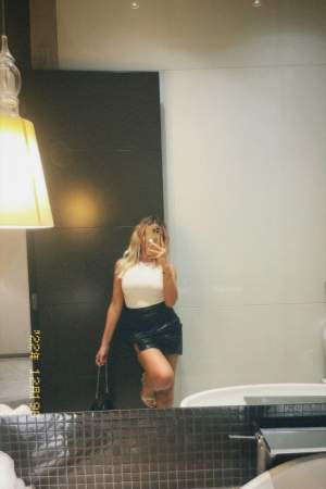 Yini Samsun Escort Bayan Sare